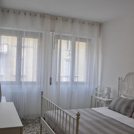 M.Aurelio Red Apartment มิลาน ภายนอก รูปภาพ
