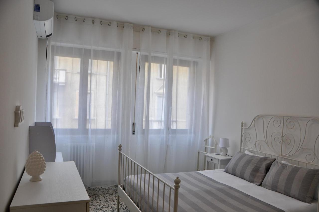 M.Aurelio Red Apartment มิลาน ภายนอก รูปภาพ